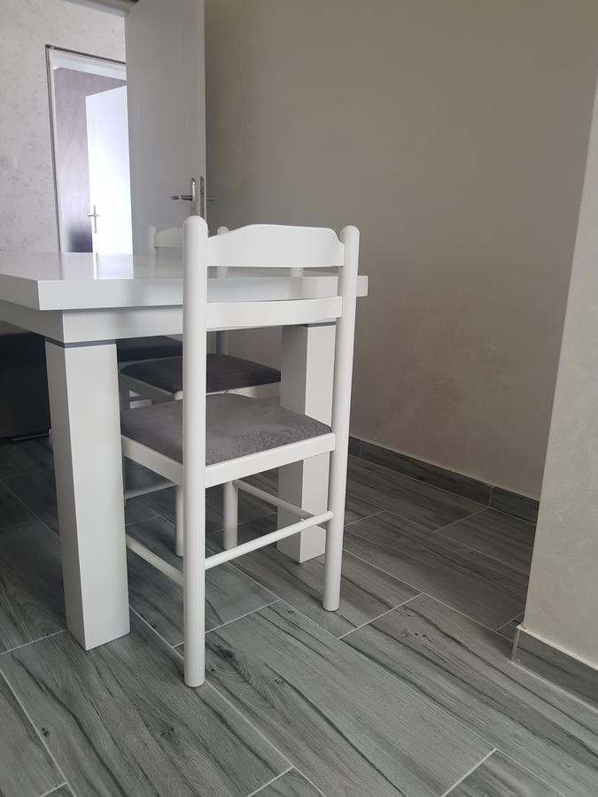 בודווה Apartment Danijela מראה חיצוני תמונה