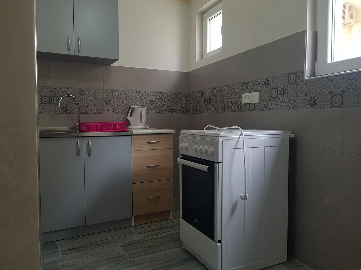 בודווה Apartment Danijela מראה חיצוני תמונה